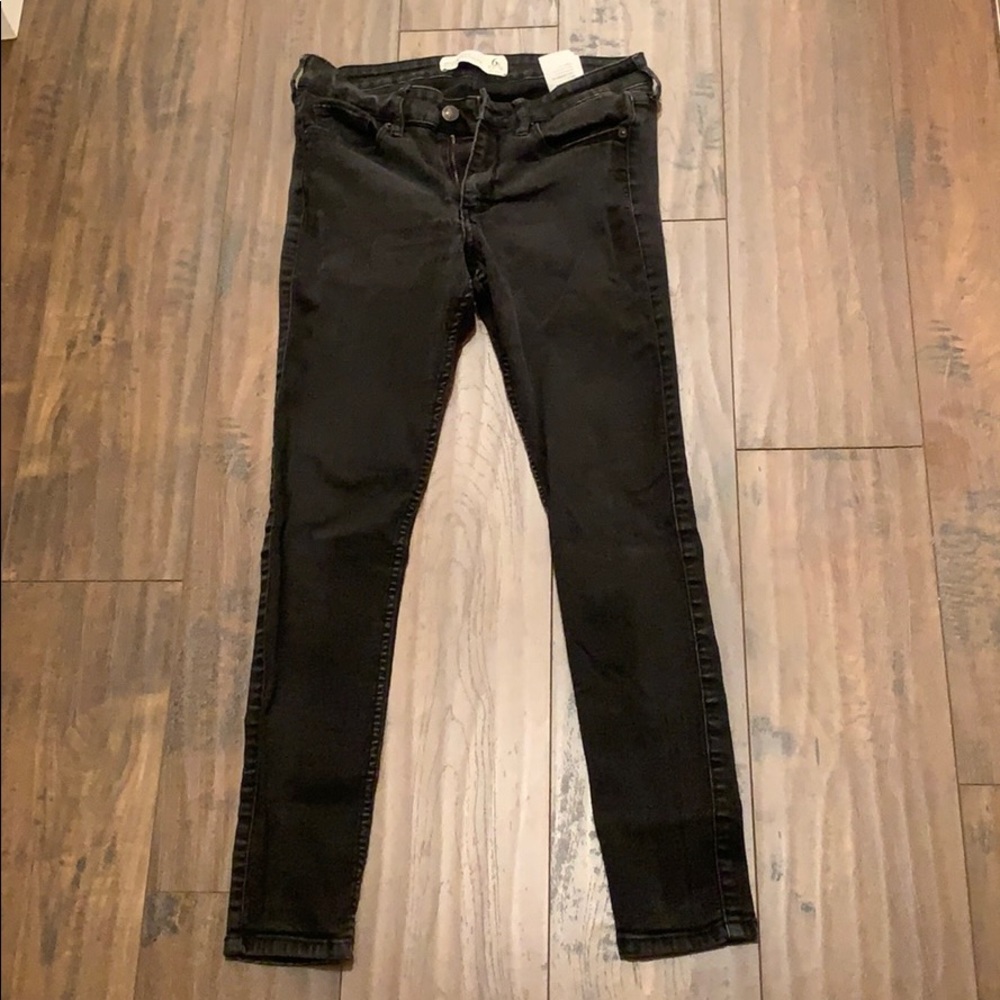 Abercrombie black Jean